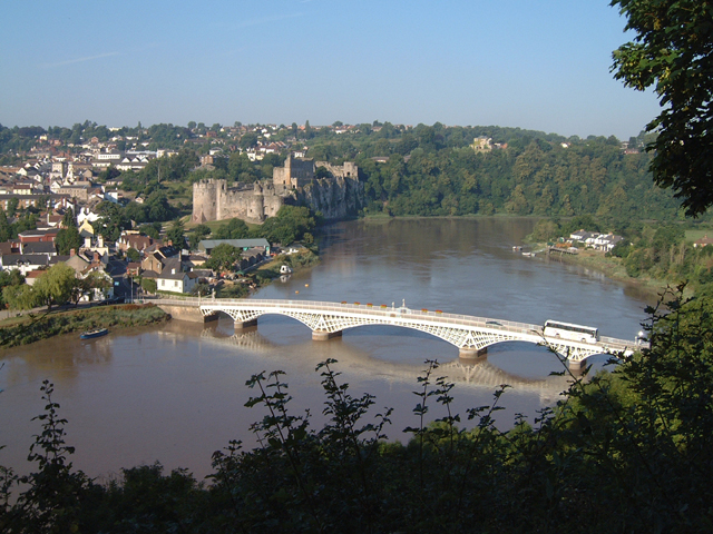 River Wye Kayaking Guide: Routes, Wildlife, and Planning Tips