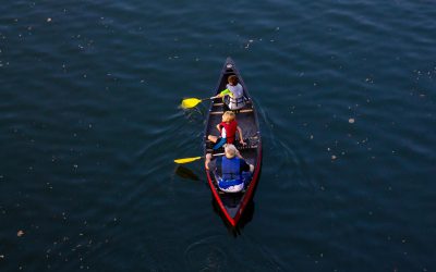 What is the Difference Between a Canoe and Kayak?